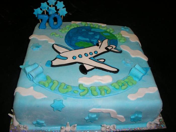 עוגת יום הולדת אווירון מטוס